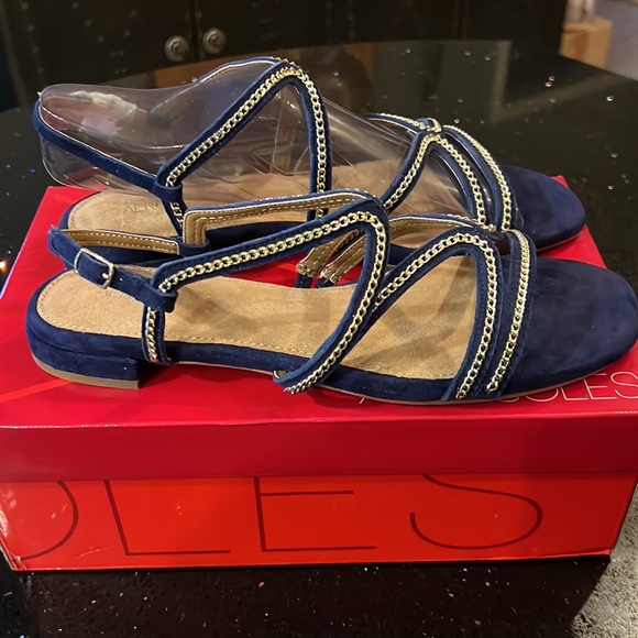 Aerosoles Downtown Black Suede Leather Open Toe Womens Size 10 - Picture 2 of 7